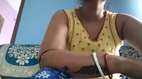 n298033 online show from March 12, 11:05 am