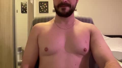 Snapshot of n_matt89 chatting on December 1, 1:49 pm n_matt89 online show from December 1, 1:49 pm