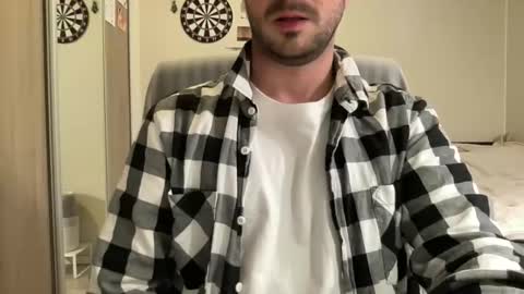 Snapshot of n_matt89 chatting on May 28, 12:13 pm n_matt89 online show from May 28, 12:13 pm