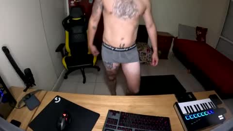 Snapshot of naaapu chatting on December 23, 10:33 pm naaapu online show from December 23, 10:33 pm