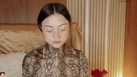 Snapshot of naamah_b chatting on July 25, 2:14 pm naamah_b online show from July 25, 2:14 pm