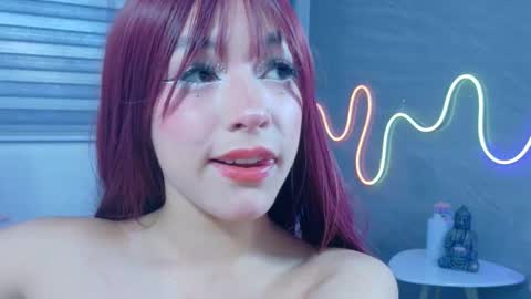 Snapshot of naaomi_cute chatting on October 22, 9:25 pm naaomi_cute online show from October 22, 9:25 pm