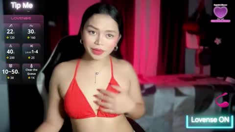 Nadia online show from March 6, 4:58 pm