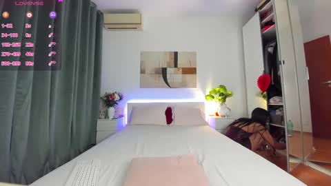 Nadia online show from February 15, 6:44 pm