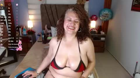 nadia_84 online show from February 27, 7:47 pm