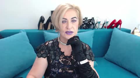 Snapshot of nadiafemdom chatting on September 9, 10:15 am NadiaFemDom online show from September 9, 10:15 am