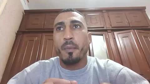 V online show from November 22, 1:43 pm