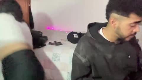 naduu__xx online show from February 17, 10:14 pm