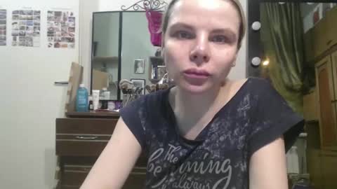 Snapshot of nadyagt chatting on February 8, 4:10 pm nadyagt online show from February 8, 4:10 pm