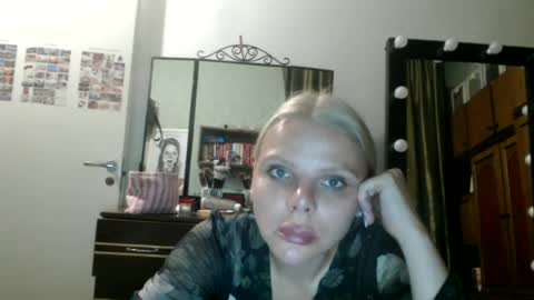 Snapshot of nadyagt chatting on July 10, 10:56 pm nadyagt online show from July 10, 10:56 pm