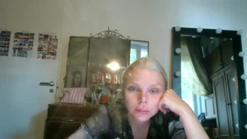 Snapshot of nadyagt chatting on July 12, 3:03 pm nadyagt online show from July 12, 3:03 pm