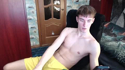 Snapshot of nagibator69_ chatting on February 18, 10:03 pm nagibator69_ online show from February 18, 10:03 pm