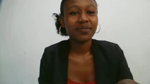 nah296652 online show from June 4, 6:08 am
