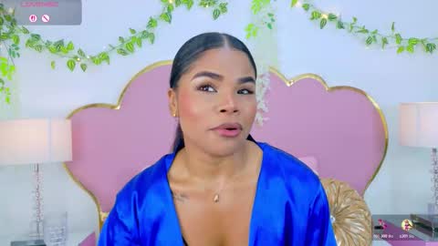 NahiaraReina  online show from October 28, 1:25 pm