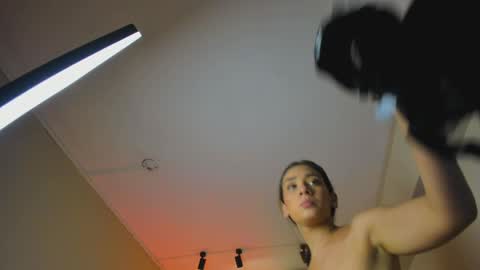 Snapshot of nahimithompson chatting on May 20, 7:20 pm Nahimi online show from May 20, 7:20 pm