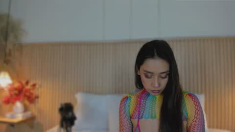 Snapshot of nahimithompson chatting on June 9, 7:36 pm Nahimi online show from June 9, 7:36 pm