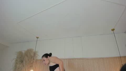Snapshot of nahimithompson chatting on July 17, 7:19 pm Nahimi online show from July 17, 7:19 pm