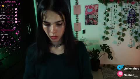Snapshot of naho_4269 chatting on December 22, 1:45 am Naho  Sigueme en mis Redes Sociales Follow me on my social networks online show from December 22, 1:45 am