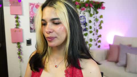 Naho  Sigueme en mis Redes Sociales Follow me on my social networks online show from May 19, 1:33 am