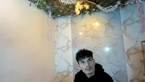 Snapshot of nahomi_hot2002 chatting on June 30, 1:01 pm nahomi_hot2002 online show from June 30, 1:01 pm