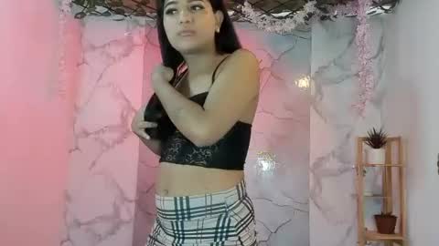 Snapshot of nahomi_hot2002 chatting on July 10, 1:36 pm nahomi_hot2002 online show from July 10, 1:36 pm