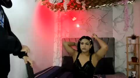 Snapshot of nahomi_hot2002 chatting on August 3, 1:16 pm nahomi_hot2002 online show from August 3, 1:16 pm