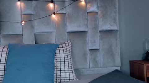  VICTORIA  online show from January 13, 7:41 pm