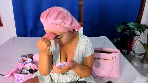 Snapshot of nahomy_ryans chatting on September 28, 8:31 am Nahomy online show from September 28, 8:31 am