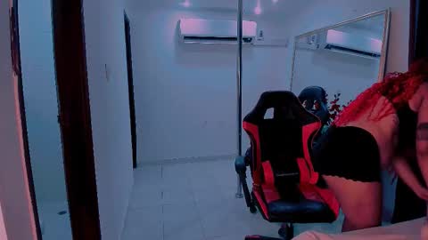 Snapshot of nahomy_ryans chatting on October 6, 5:54 pm Nahomy online show from October 6, 5:54 pm