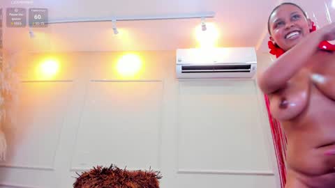 Snapshot of nahomygrey_ chatting on December 30, 9:19 pm Nahomy online show from December 30, 9:19 pm