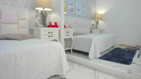 naia_cox online show from March 11, 4:18 am