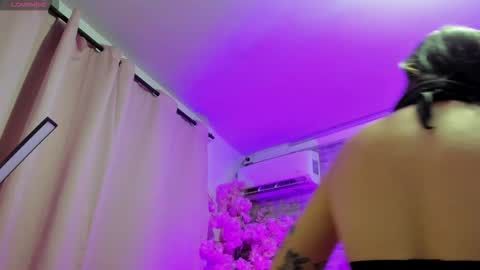 naiawhisper online show from March 18, 3:53 am