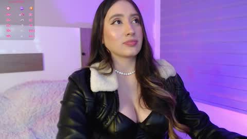 Snapshot of nailahk chatting on October 2, 1:01 am NAILAHK online show from October 2, 1:01 am