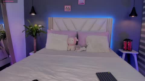 Snapshot of naishaford_1 chatting on May 16, 2:19 am Naisha Ford online show from May 16, 2:19 am