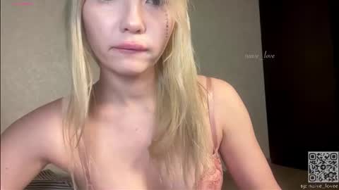 Mia  guest- Eva from DOUBLECUTIES online show from February 27, 1:55 pm