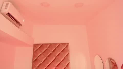 Snapshot of nakamura_san chatting on January 11, 11:12 am INSTAGRAM  m2221     online show from January 11, 11:12 am