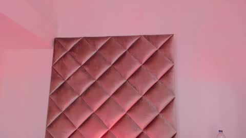 Snapshot of nakamura_san chatting on January 14, 5:45 pm INSTAGRAM  m2221     online show from January 14, 5:45 pm