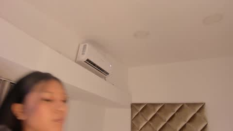 Snapshot of nakamura_san chatting on February 5, 10:30 am INSTAGRAM  m2221     online show from February 5, 10:30 am