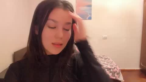 Snapshot of naked_bebe_hot chatting on February 28, 3:37 am naked_bebe_hot online show from February 28, 3:37 am