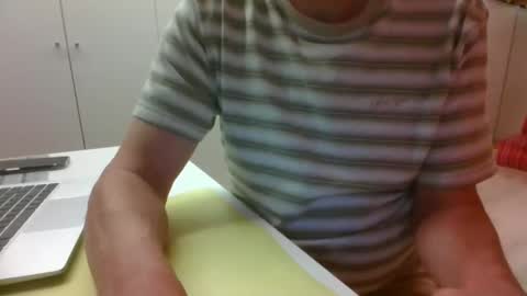 Snapshot of nakedcock5518782 chatting on May 31, 9:05 pm nakedcock5518782 online show from May 31, 9:05 pm