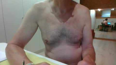 Snapshot of nakedcock5518782 chatting on July 7, 4:11 pm nakedcock5518782 online show from July 7, 4:11 pm