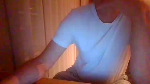 Snapshot of nakedcock5518782 chatting on July 19, 6:50 am nakedcock5518782 online show from July 19, 6:50 am