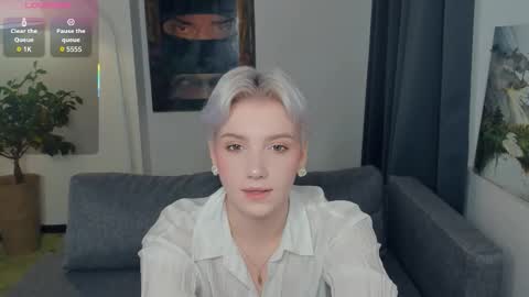 Snapshot of nakishacroshaw chatting on October 9, 11:41 am Kate online show from October 9, 11:41 am