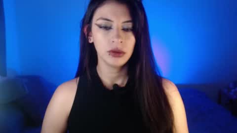 Snapshot of nala_saphir chatting on November 9, 7:28 am nala_saphir online show from November 9, 7:28 am