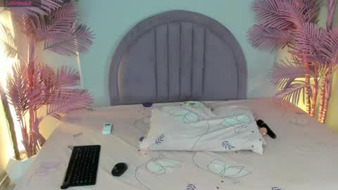 Snapshot of nalapalmer chatting on May 9, 7:30 pm nalapalmer online show from May 9, 7:30 pm