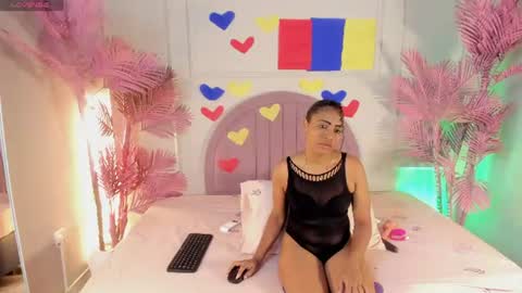 Snapshot of nalapalmer chatting on June 20, 7:38 pm nalapalmer online show from June 20, 7:38 pm