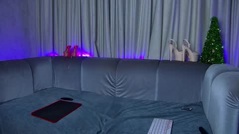 Nally online show from January 8, 4:12 am