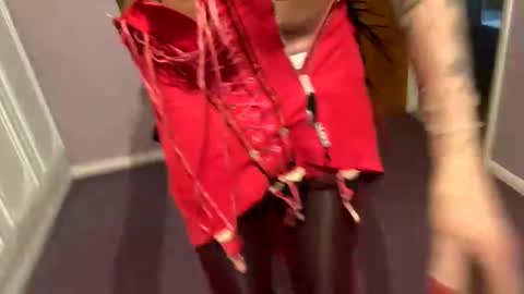 Snapshot of naltinikki chatting on February 1, 11:32 am naltinikki online show from February 1, 11:32 am