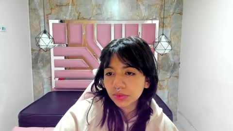 nami_usagi online show from January 15, 11:10 am