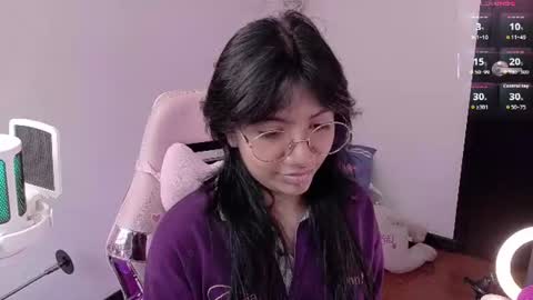 nami_usagi online show from June 22, 3:31 pm